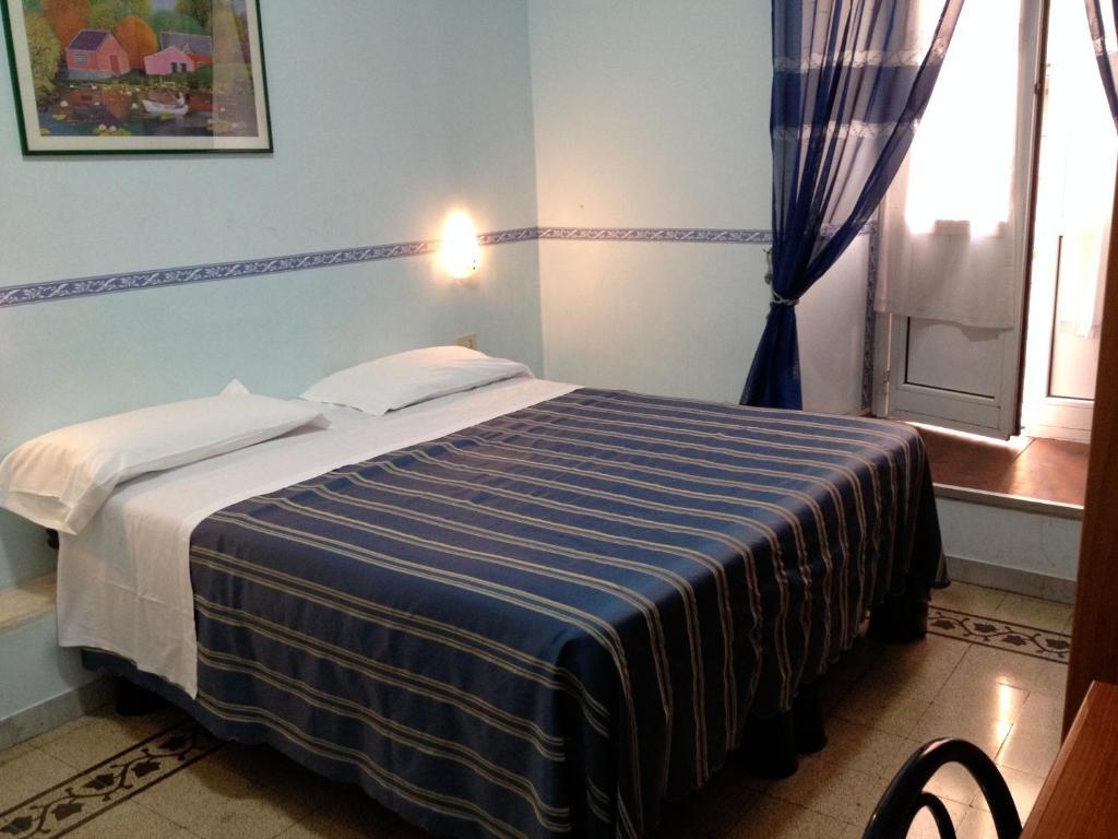 Collina Inn Pensión Roma Exterior foto