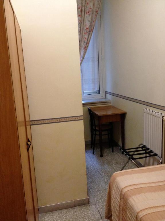 Collina Inn Pensión Roma Habitación foto